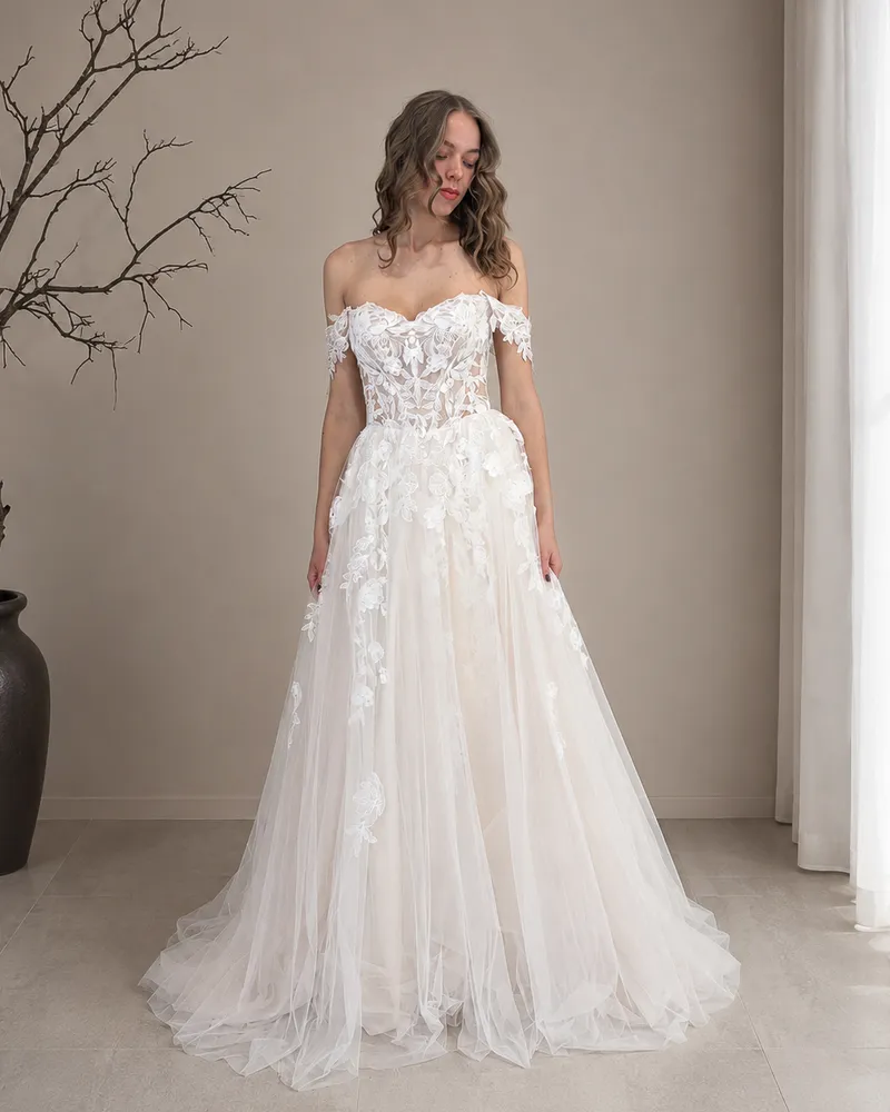 Bild 1 des Brautkleides Lina Becker - #27331 | Oriona Bloom